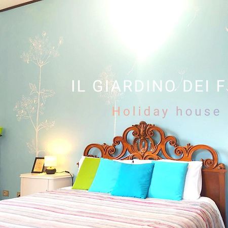 Il Giardino Dei Fiori Apartment แมนเดลโล เดล ลาริโอ ภายนอก รูปภาพ